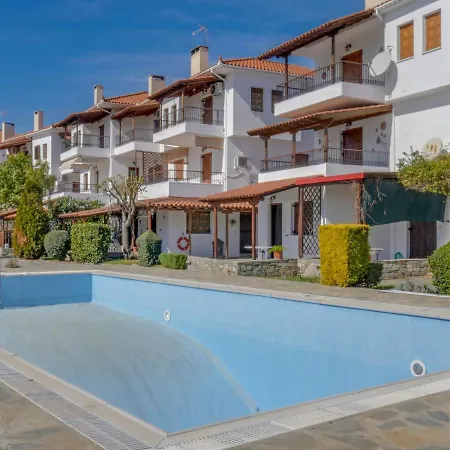 Cosy House Boat In Platanidia With Swimming Pool * Volos
